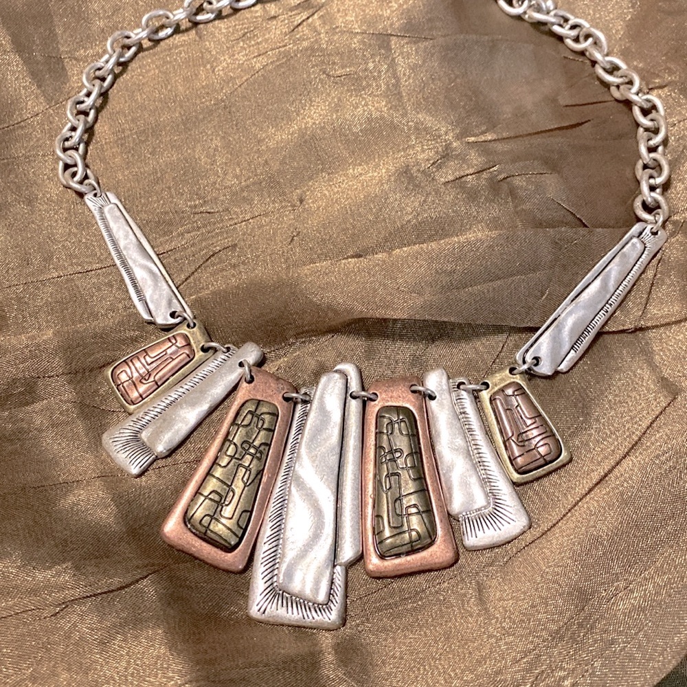 Premier Designs Artsy Brutilist Necklace in Silver, Copper, and Bronze. - Picture 2 of 4